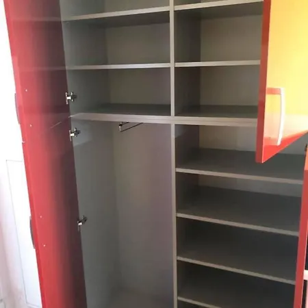 Mandarin Apartman *