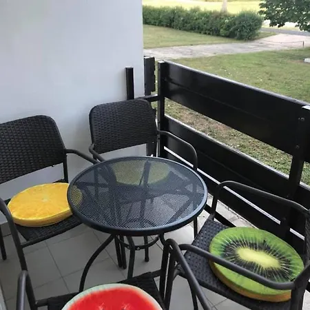 Mandarin Apartman Διαμέρισμα *